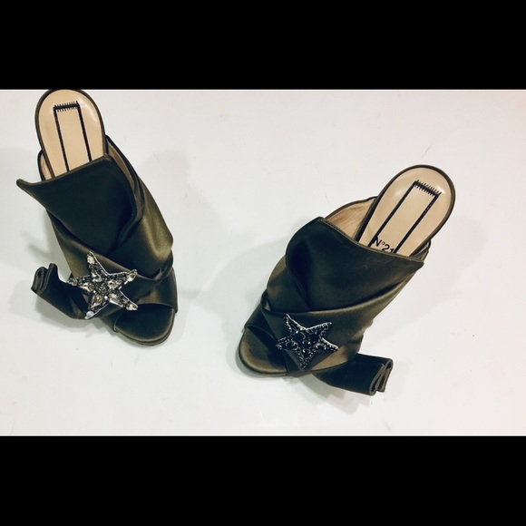 N°21 Green Satin Crystal Star Heels - Picture 5 of 7